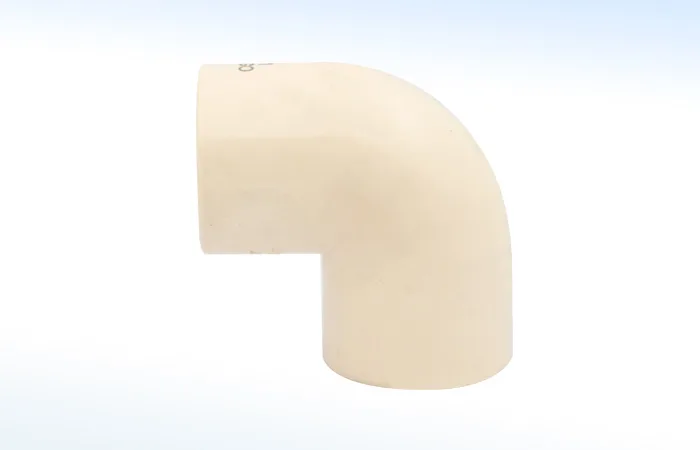 Codo de 90° de CPVC C-02