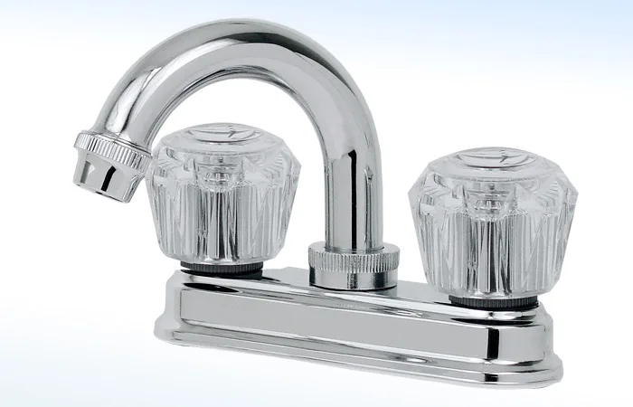 Mezcladora para Lavabo 4” Cierre de 90° 24-TL