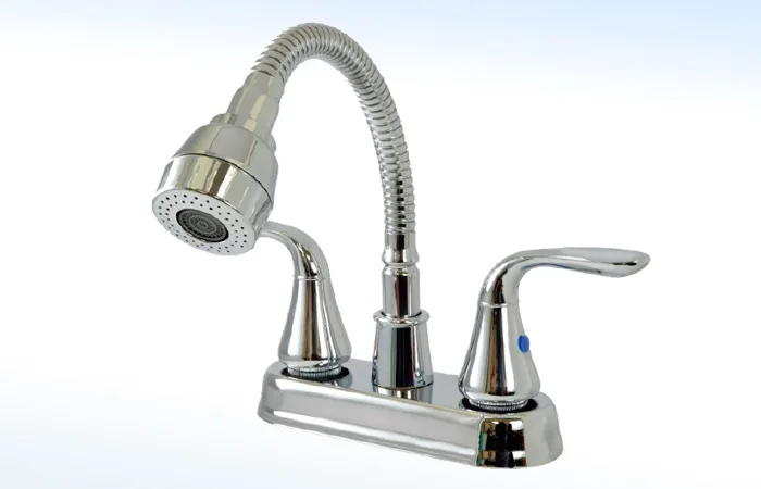 Mezcladora para Lavabo 4” Cierre de 90° Pico Flexible 24-SP