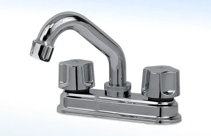 Mezcladora para Lavabo Cierre de Compresión 24-CT