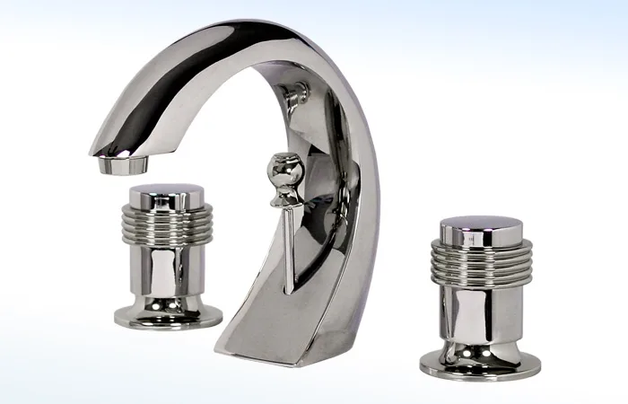 Mezcladora para Lavabo de 8” a 12” con Desagüe Automático 19-VAC