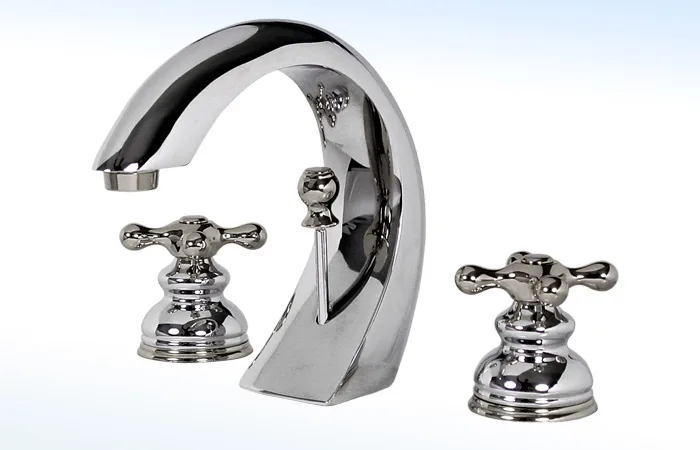 Mezcladora para Lavabo de 8” a 12” con Desagüe Automático 19-VCC