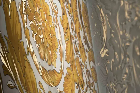Megabarroco Bianco Nero Oro